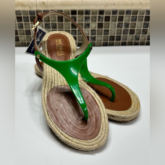 Michael Michael Kors Green Stephy Sandals Size 7M New With Tags - Picture 1 of 11